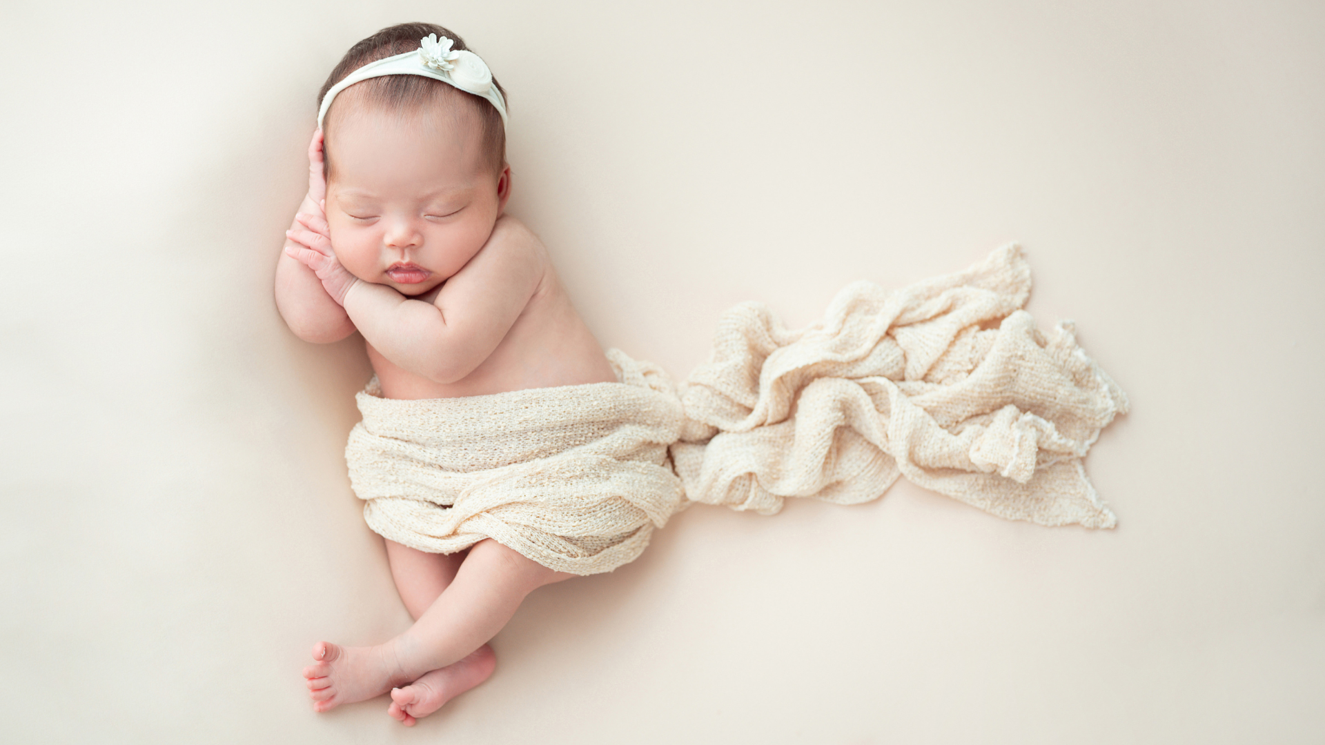 How To Care for a Newborn Baby - Marcia Backs Tromdolls